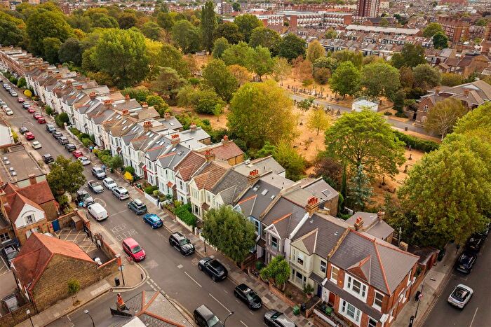 5 Bedroom Terraced House For Sale In St. Dunstans Road, W6