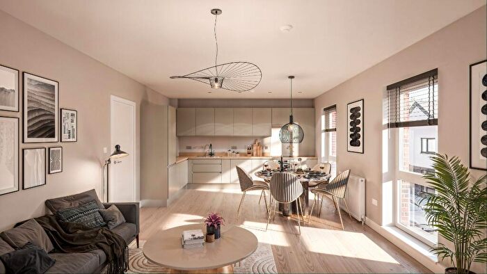 2 Bedroom Flat For Sale In Printers Place, Paisley, Renfrewshire, PA2