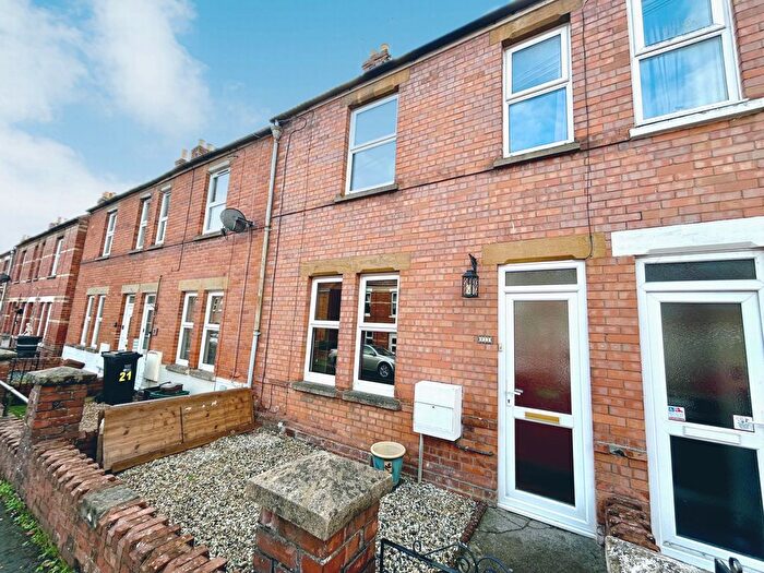 3 Bedroom Terraced House For Sale In Seaton Road, Yeovil, BA20