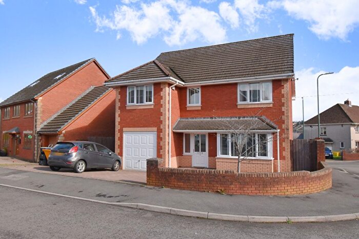 6 Bedroom Detached House For Sale In Brentwood Place, Willowtown, NP23