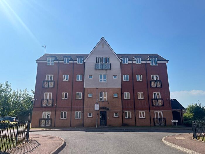 2 Bedroom Flat To Rent In River View, Northampton, NN4