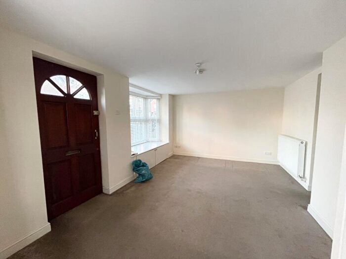 1 Bedroom Maisonette To Rent In Trafalgar Road, Horsham, RH12