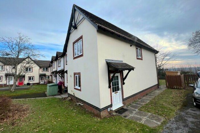 2 Bedroom Terraced House To Rent In Cowper Close, Swansea, SA2