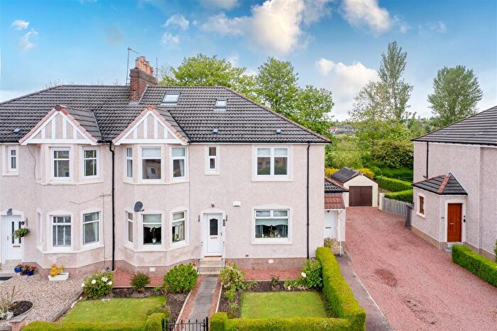 3 Bedroom Flat For Sale In Braedale Avenue, Motherwell, ML1