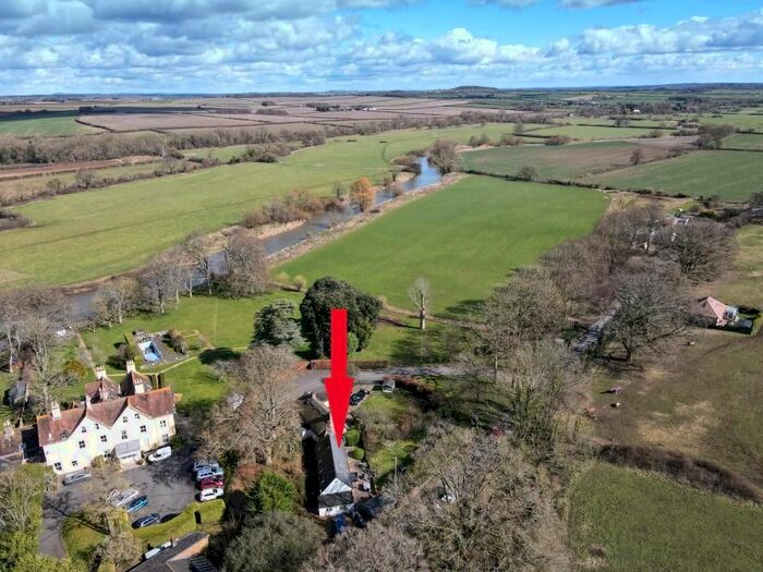 3 Bedroom Semi-Detached House For Sale In Spetisbury, Blandford Forum, Dorset, DT11