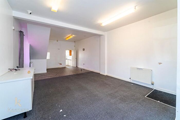 2 Bedroom End Terrace House For Sale In Houghton Street, Bury, BL9
