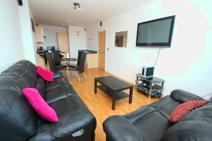 2 Bedroom Apartment To Rent In Degrees North, Newcastle City Centre, NE1
