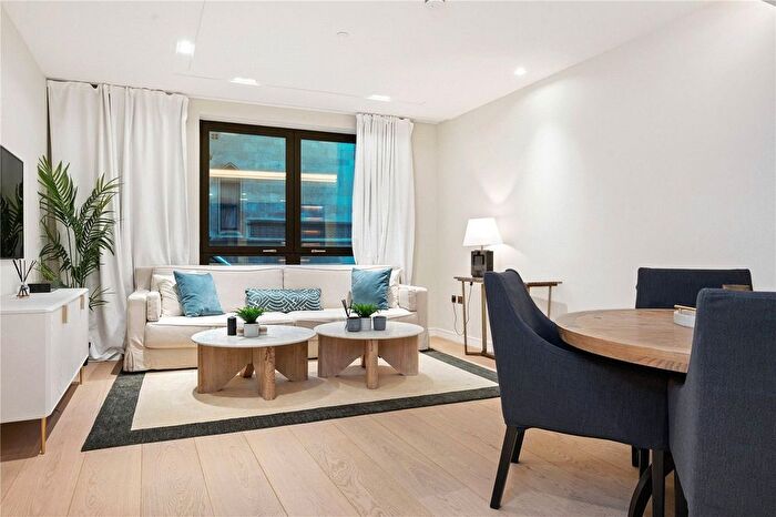 1 Bedroom Flat For Sale In Portugal Street, London, WC2A