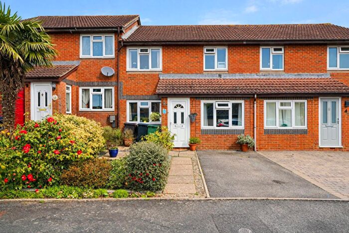 4 Bedroom Terraced House For Sale In Harvest Way, St Leonards-On-Sea, TN37