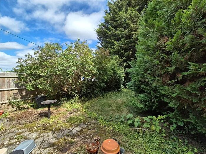 2 Bedroom Bungalow To Rent In West Drayton Road, Uxbridge, UB8