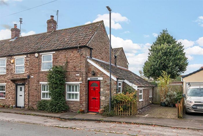 3 Bedroom End Of Terrace House For Sale In Nicholls Lane, Winterbourne, Bristol, Gloucestershire, BS36