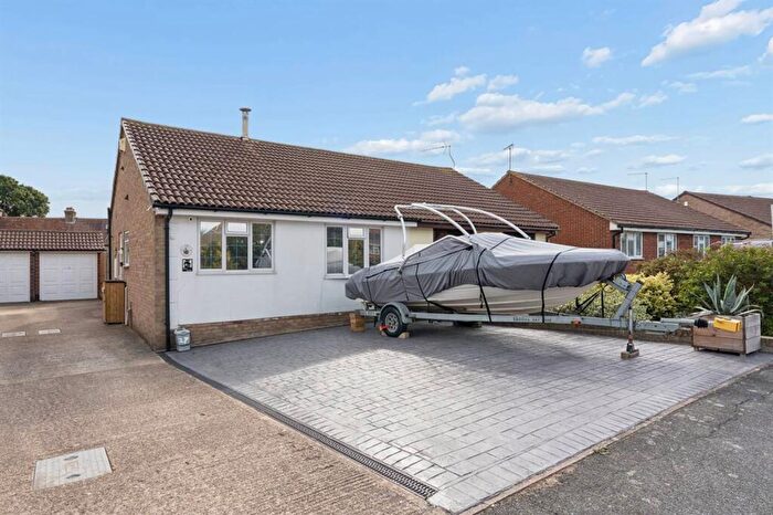 2 Bedroom Semi-Detached Bungalow For Sale In Hampton Gardens, Herne Bay, CT6