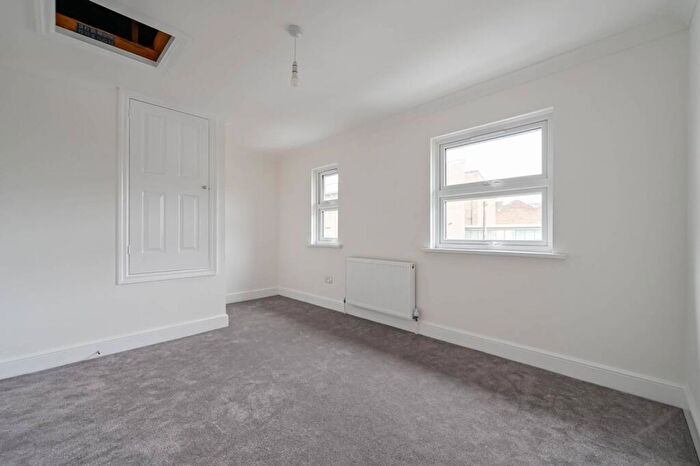 3 Bedroom Semi Detached House To Rent In Harley Grove, Bow, London, E3