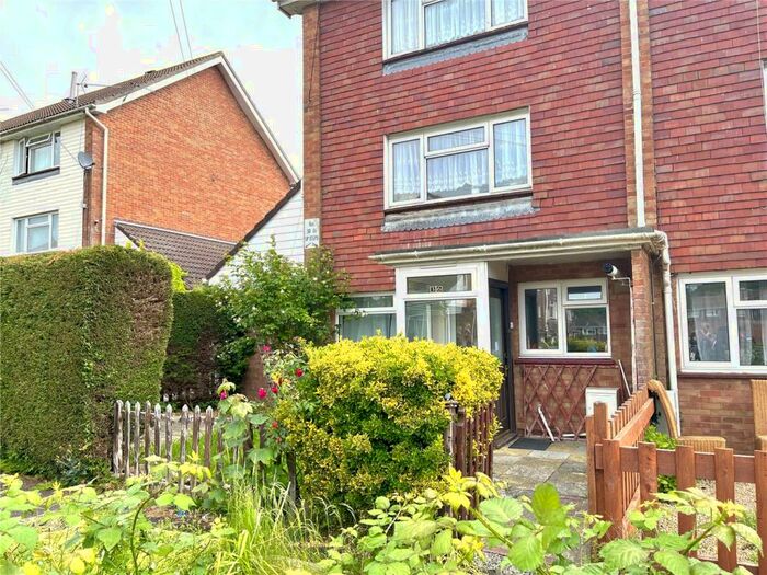 1 Bedroom Apartment To Rent In Davis Field, New Milton, Hampshire, BH25