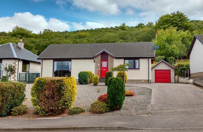 2 Bedroom Flat For Sale In Baycrofts, Strachur, Argyll And Bute PA27