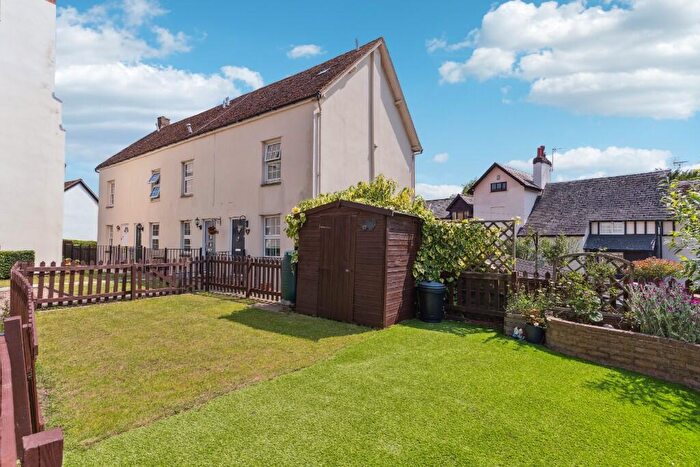 2 Bedroom Terraced House For Sale In The Maltings, SG2