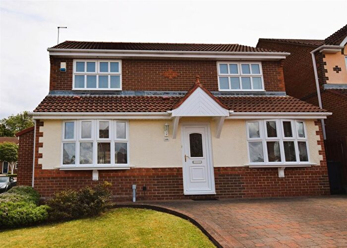 3 Bedroom Detached House For Sale In Beaconglade, South Shields, NE34