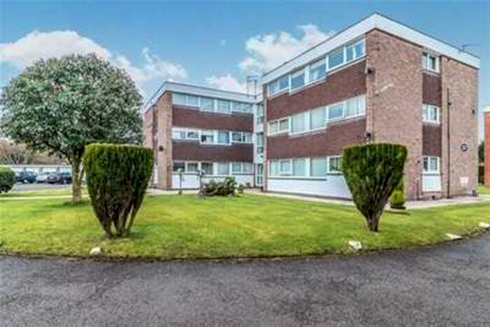 2 Bedroom Flat To Rent In Milton Court; Bramhall; SK7