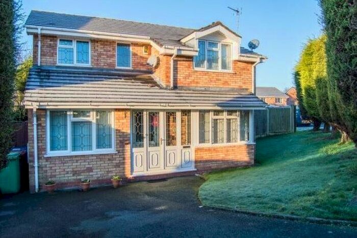 4 Bedroom Property To Rent In Peterborough Drive, Cannock, WS12