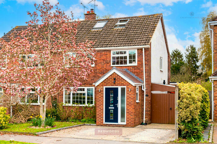 4 Bedroom Semi-Detached House For Sale In Ashbrook Road, SL4