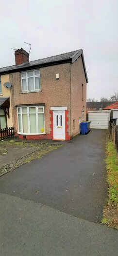 2 Bedroom Terraced House To Rent In Lyndhurst Avenue, Blackburn, BB1