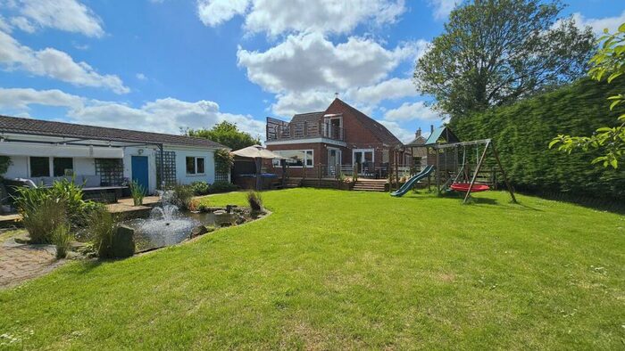 4 Bedroom Detached House For Sale In River Lane, Anwick, NG34