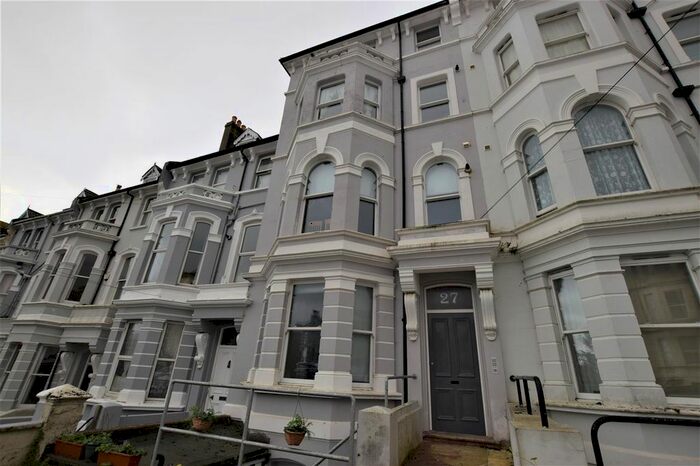 1 Bedroom Flat To Rent In Carisbrooke Road, St. Leonards-On-Sea TN38