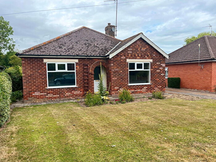 3 Bedroom Detached Bungalow For Sale In Vicarage Lane, Wainfleet St. Mary, ., PE24