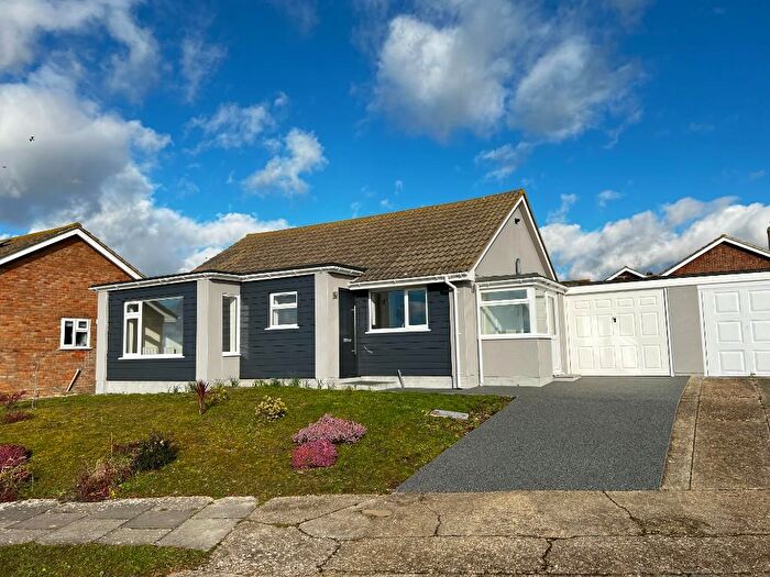 3 Bedroom Detached Bungalow To Rent In St. Andrews Drive, Seaford, East Sussex, BN25
