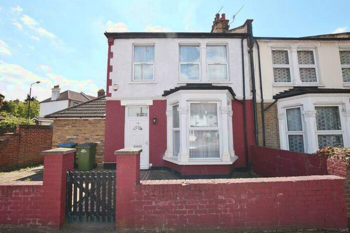 4 Bedroom End Of Terrace House To Rent In Mcleod Road, Abbey Wood, SE2