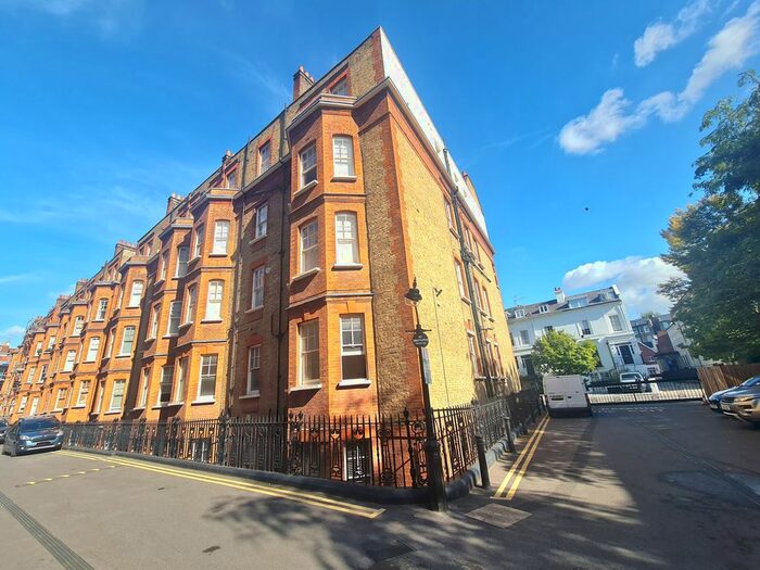 4 Bedroom Flat To Rent In Wynnstay Gardens, London, W8
