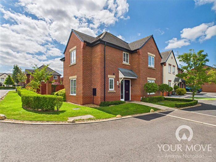 4 Bedroom Detached House For Sale In Clover Croft Place, Crewe, Cheshire, CW1