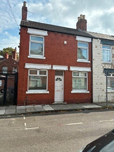 3 Bedroom Terraced House For Sale In Falmouth Street, Middlesbrough, TS1