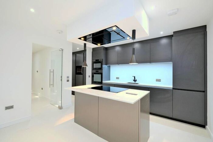 2 Bedroom Flat To Rent In The Lodge, Western Road, Flat, Aberdeen, AB24