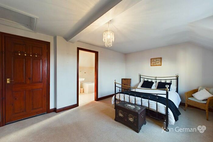 2 Bedroom Semi-Detached House For Sale In Union Passage, Ashby-de-la-Zouch, LE65