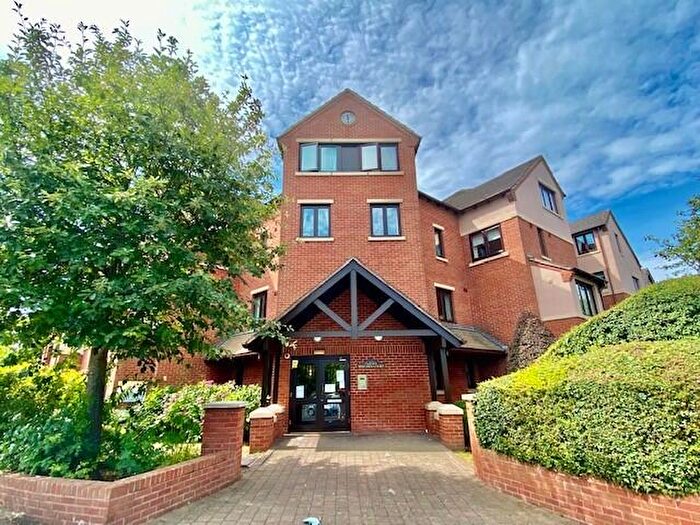 1 Bedroom Apartment For Sale In Ashill Road, Birmingham, B45