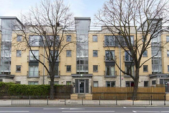 2 Bedroom Flat To Rent In Essex Road, Islington, N1