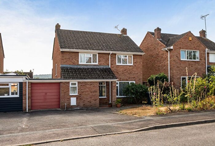 4 Bedroom Link Detached House For Sale In Honeythorn Close, Hempsted, Gloucester, GL2