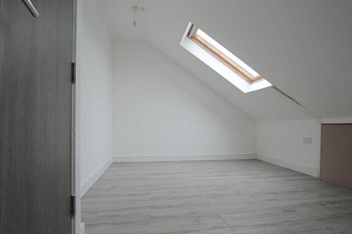 7 Bedroom Terraced House To Rent In Richards Street, Cardiff, CF24