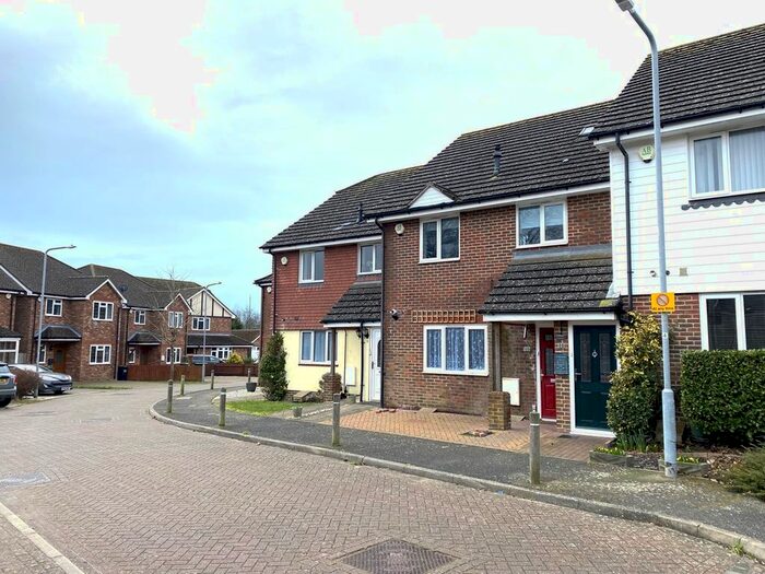 2 Bedroom Maisonette To Rent In Rafati Way, Bexhill-On-Sea, TN40
