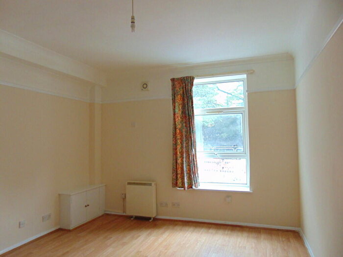 1 Bedroom Flat To Rent In Cranbury Place, SO14