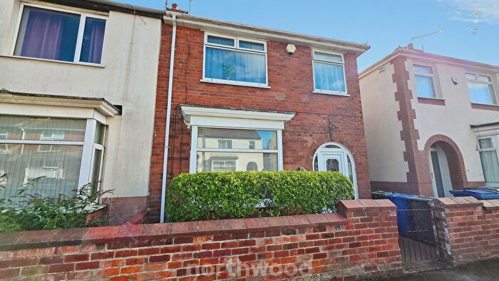 3 Bedroom Semi-Detached House To Rent In Westmorland Street, Balby, Doncaster, DN4