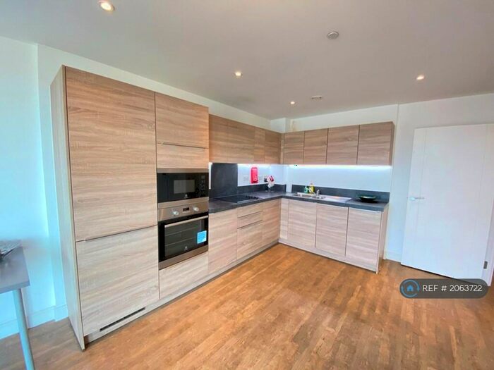 2 Bedroom Flat To Rent In Oslo Tower, London, SE8