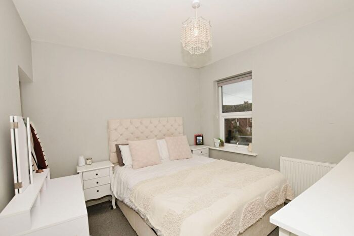 3 Bedroom Terraced House For Sale In Oaks Road, Folkestone, Kent, CT20