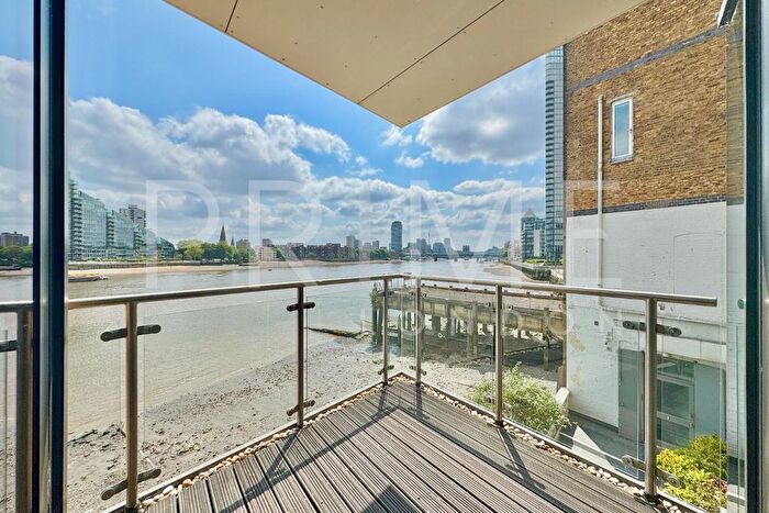 2 Bedroom Flat To Rent In Chelsea Wharf Residences, Lots Road, Chelsea, SW10