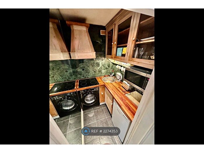 1 Bedroom Flat To Rent In Duke Of York Street, London, SW1Y