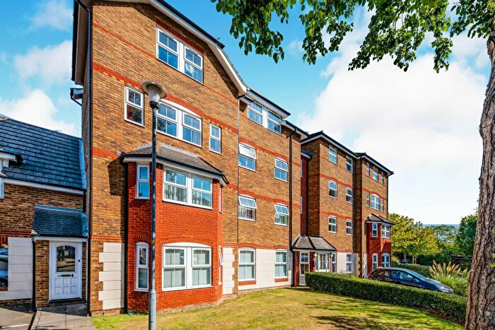 2 Bedroom Apartment To Rent In Wingate Court, Aldershot, GU11