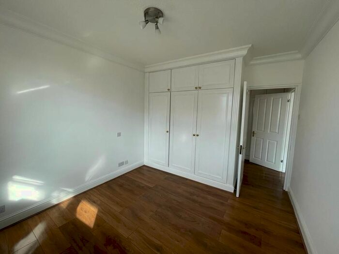 1 Bedroom Flat To Rent In St. Johns Wood Road, London, NW8