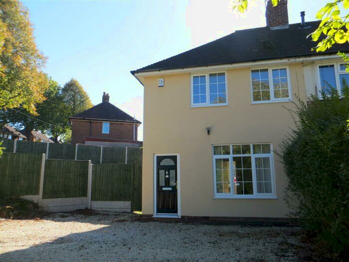 3 Bedroom Semi-Detached House To Rent In Woodmeadow Road, Kings Norton, B30