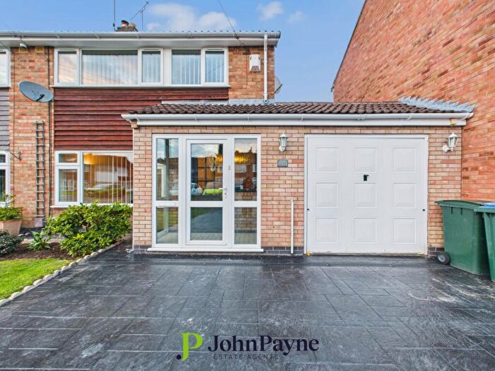 3 Bedroom Semi-Detached House To Rent In Oddicombe Croft, Styvechale, Coventry, CV3